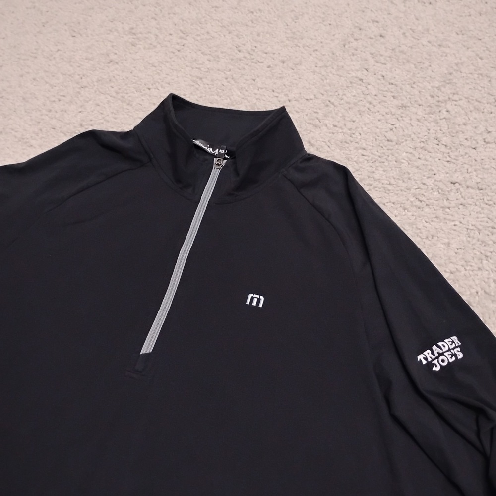 Travis Mathew Sweater Mens XXL Black Trader Joes Logo 1/4 Zip Golf Performance